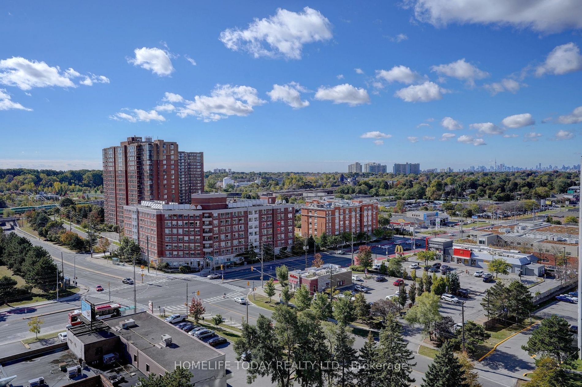 121 Trudelle St 1505